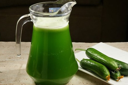 夏季推薦喝黃瓜汁減肥