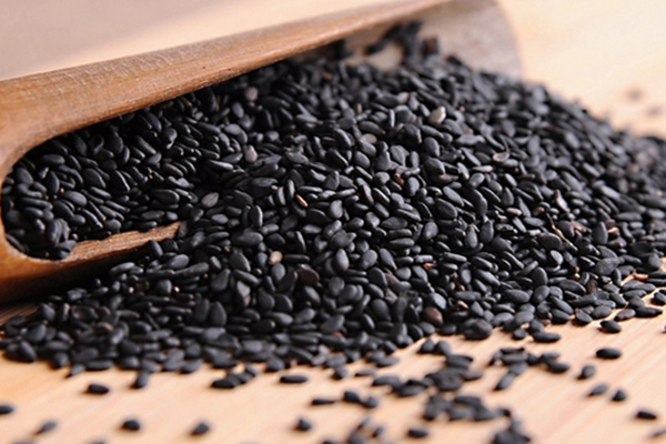 想要美不必露大腿 多吃黑芝麻一樣美