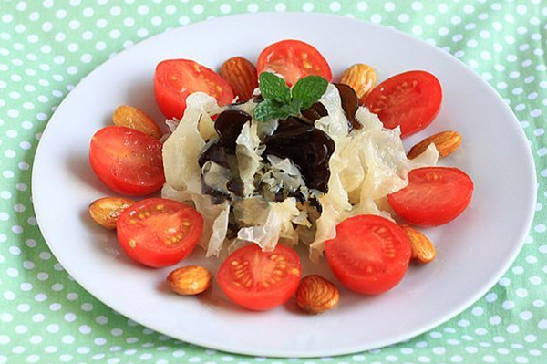 大杏仁雙耳沙拉