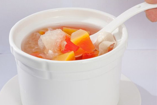 吃什麼降血脂_降血脂的食物_降血脂的飲食訣竅 銀耳木瓜湯