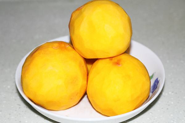黃桃的營養價值_黃桃罐頭的做法_黃桃圖片_黃桃罐頭上火嗎 黃桃罐頭的做法
