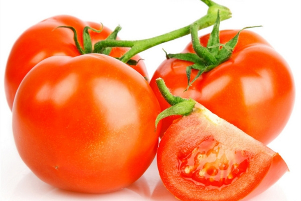 紅彤彤的番茄 帶給你不一樣的瘦身體驗 番茄