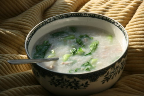 白蘿卜骨頭粥 專業寶媽積極推薦寶寶膳食