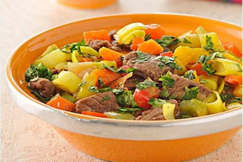 常給孩子吃碎菜牛肉跟貧血缺血說拜拜