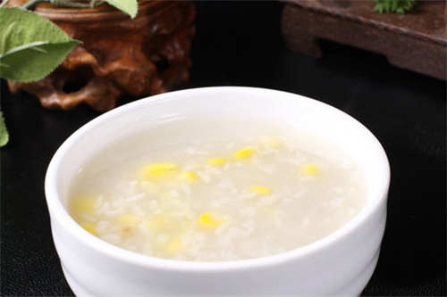 失眠怎麼辦_吃什麼_的影響 小米粥
