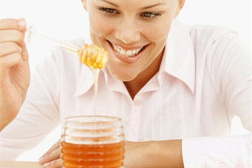 蜂蜜的四大護膚功效