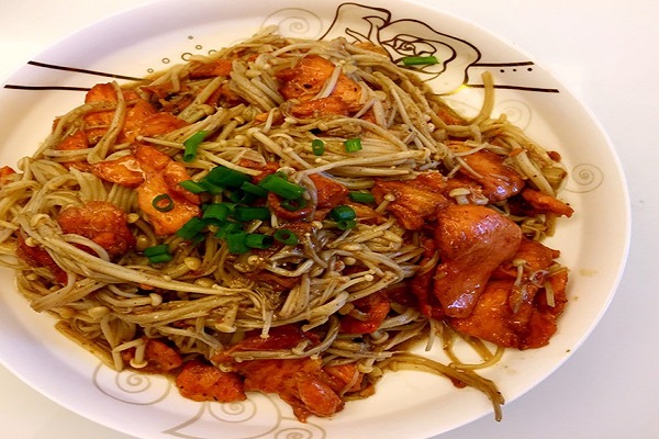 金針菇炒肉絲的做法 怎麼做好吃