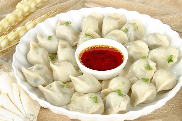 年夜飯吃什麼好_年夜飯吃什麼_年夜飯的必吃菜 餃子