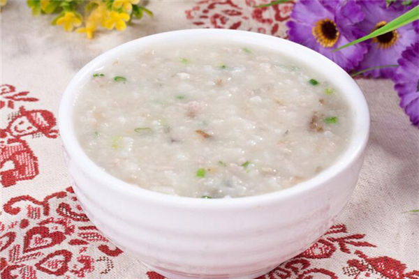 喝粥的好處_粥的種類和做法 粥是“超級食物” 這樣喝粥能養生防病