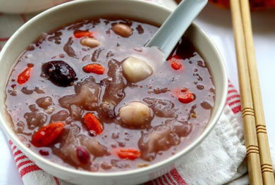 銀耳八寶粥 營養美味滋補養生