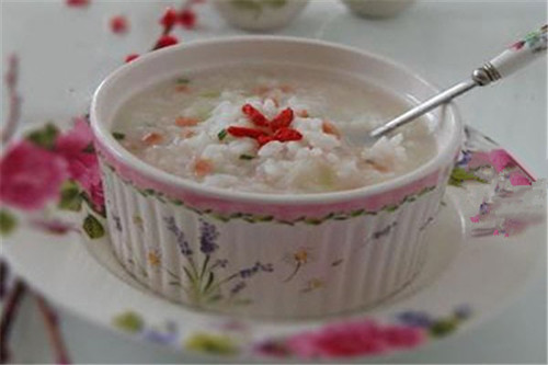 山藥大棗養生粥竟有這樣的功效 山藥大棗養生粥竟有這樣的功效