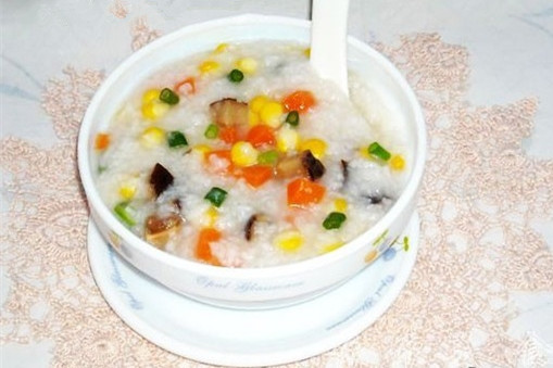 玉米胡蘿卜香菇粥 防癌抗癌 玉米胡蘿卜香菇粥