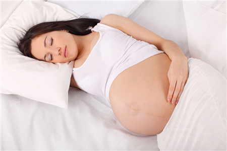 孕婦經常熬夜對胎兒有什麼影響
