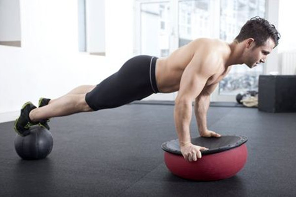 專屬男人的臥室健身運動