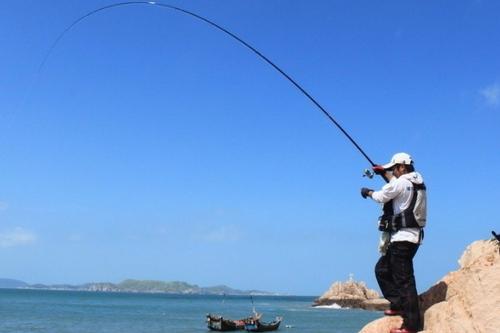 海釣魚竿選擇方法 釣魚人必知