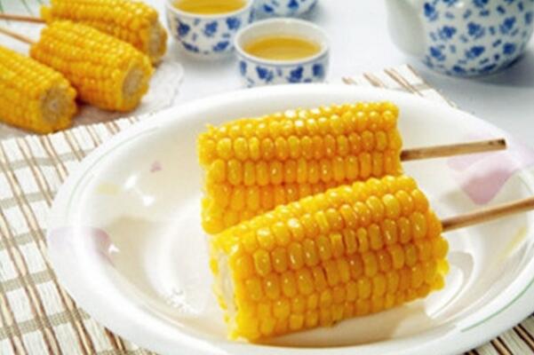 吃玉米會胖嗎,玉米烙的做法,玉米烙,電鉆吃玉米