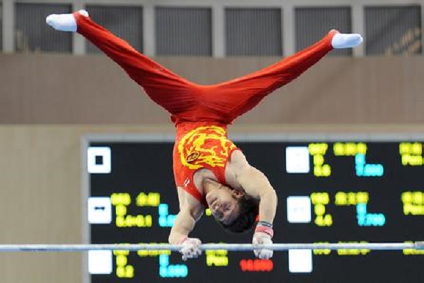 吊單杠能長高嗎 吊單杠的好處