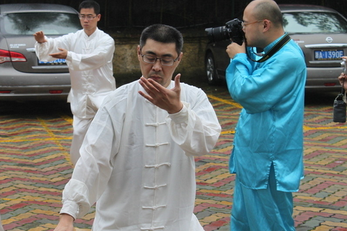 太極拳的基本功練習 肩臂功