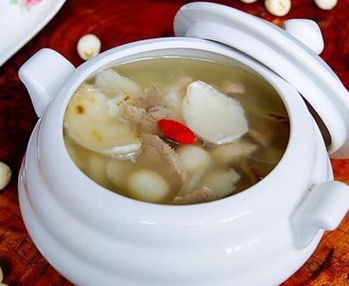 養肺_ 食梨滋潤_去火降燥