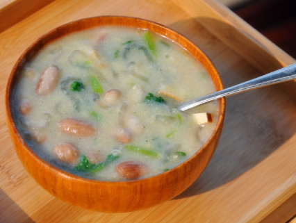 芹菜葉小米面咸粥 廢物利用有大招