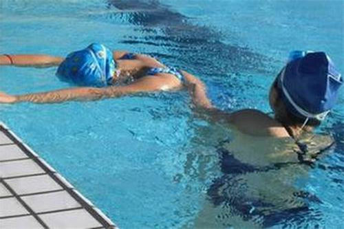 怎樣來預防遊泳時候的腳部抽筋