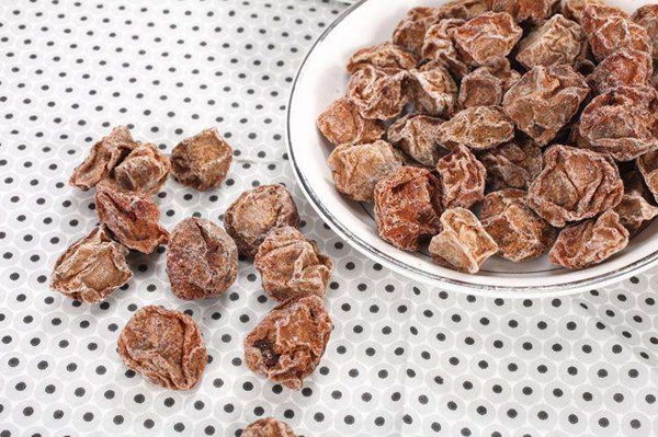 白領吃什麼健康_白領的健康飲品 話梅