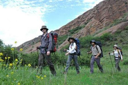 要是再登山的途中迷瞭路 應該怎樣來應對