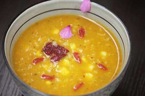玉米紅棗粥 天氣多變,美麗容顏不能變
