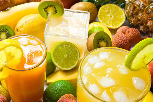 經期還敢喝這些 敬你是條漢子