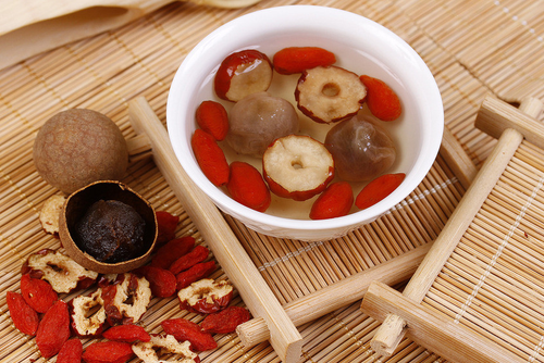 紅棗山楂減肥茶 喝點好的讓油脂排出去
