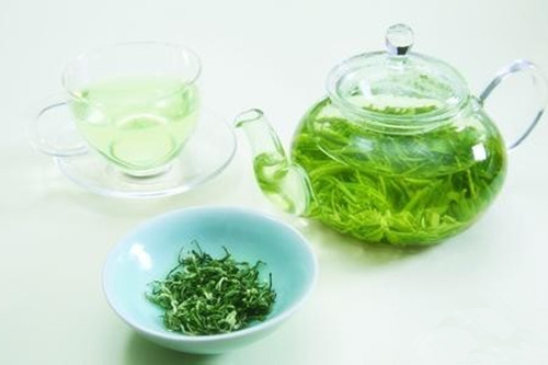 抗衰老的7個方法 巧用綠茶美容