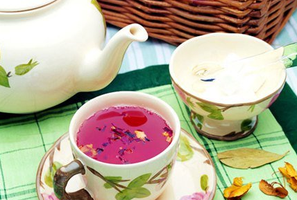 花卉茶——天然的養生飲品 花卉茶——天然的養生飲品