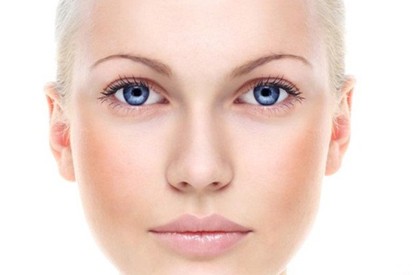 紅血絲原因_危害_治療