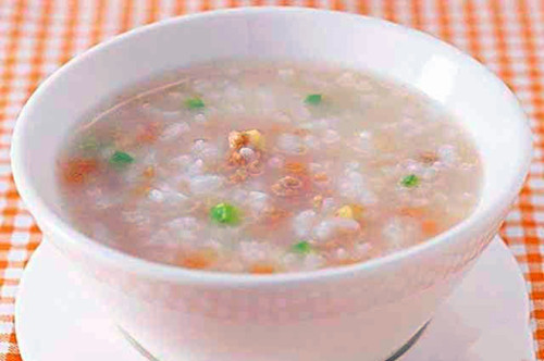 飲食養生:夏季多吃這些粥有助於美容