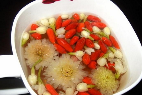 菊花茶隔夜還能喝嗎 神奇妙用你知道嗎