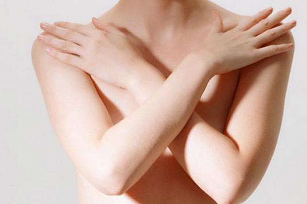 胸部大更易發生乳腺癌_乳腺癌的預防方法 胸部大更易發生乳腺癌