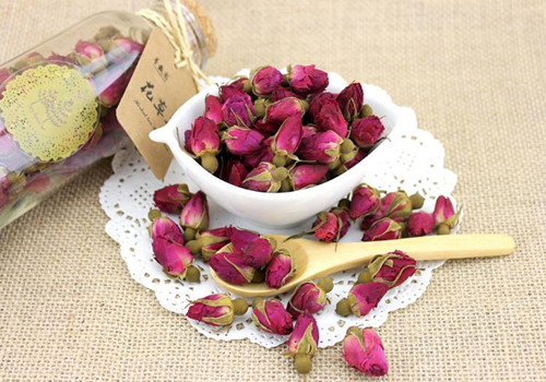 喝玫瑰花茶能祛斑嗎
