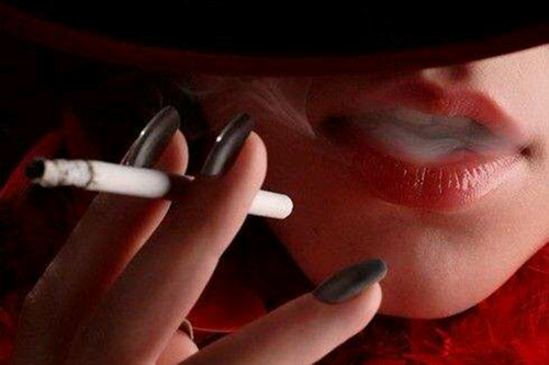 十大壞習慣長滿皺紋 吸煙是大敵