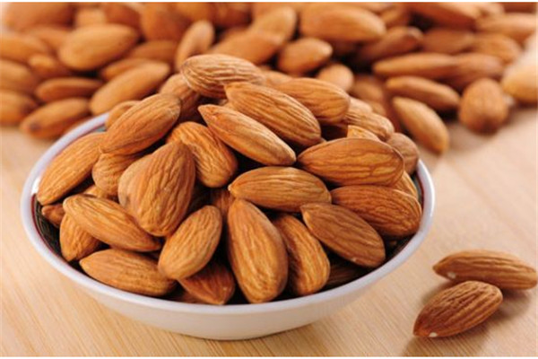 長期睡眠不足 喝豬心棗仁湯食補