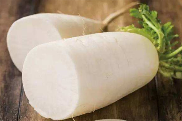 吃什可以治療慢性咽炎_慢性咽炎食療方_哪些食物對慢性咽炎好