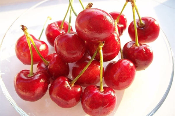 吃什麼水果可以促進腎臟排毒 櫻桃