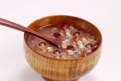 電飯煲如何煮八寶粥 電飯煲煮八寶粥的做法