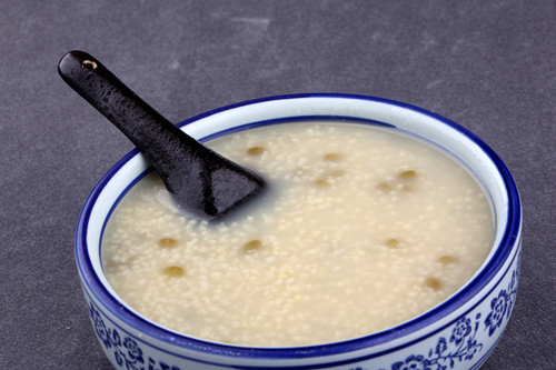 教你最簡單的小米麥仁綠豆粥的做法
