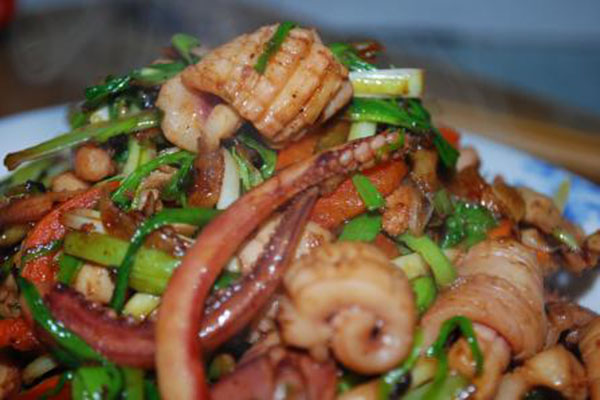 醬爆魷魚怎麼做呢？