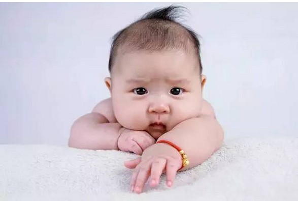 春季寶寶上火怎麼辦_春季寶寶上火吃什麼好