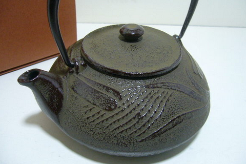 鑄鐵壺泡茶有什麼好處