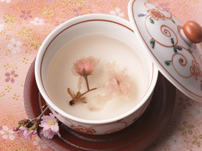 經期可以喝花茶嗎 經期可以喝花茶嗎