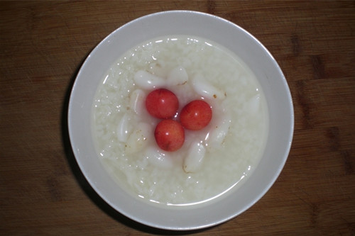 夏季多喝櫻桃冰粥清熱降暑
