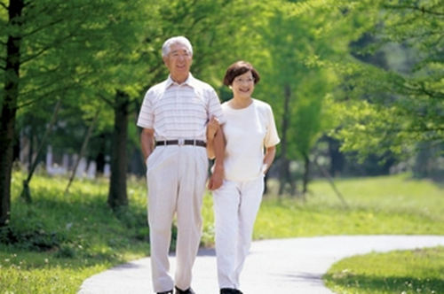 戶外運動_老人參加戶外運動_戶外運動的好處