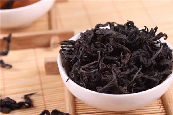 杜仲茶的泡法 功效與作用